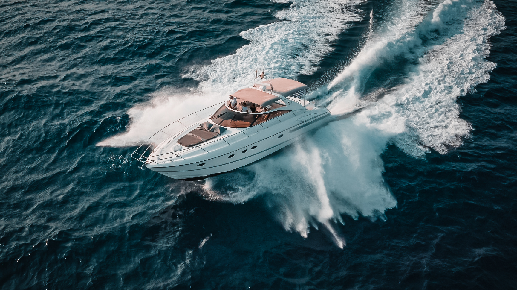 Motor Yacht at full speed